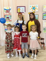 Конкурс чтецов и рисунков «Россия — Родина моя»